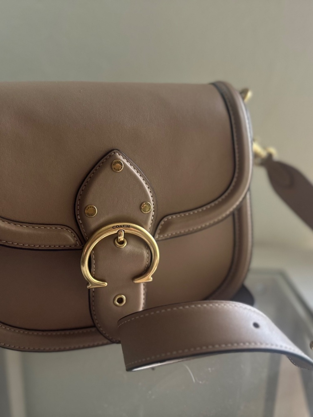 COACH Glovetanned Leather Beat Saddle Bag with Webbing (comes with two straps) - Picture 12 of 14